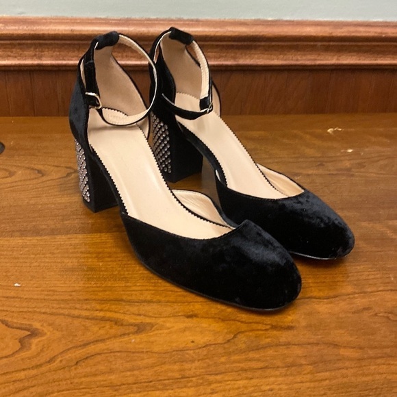 J Crew Maisie studded heels in velvet
Item BM699 - Picture 2 of 7